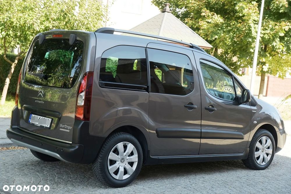 Citroën Berlingo 1.6 BlueHDi XTR S&S - 8