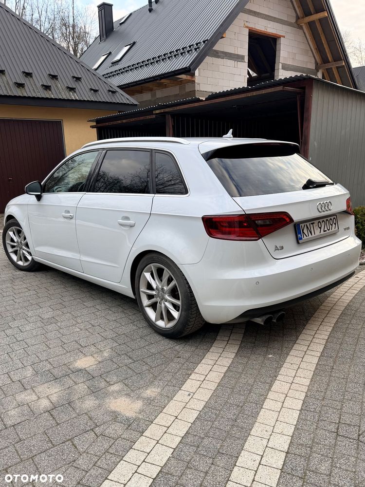 Audi A3 Sportback 1.4 TFSI Ambiente - 5