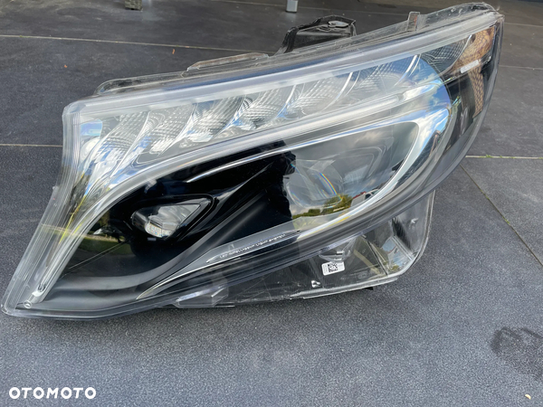 MERCEDES V KLASA W447 LAMPA LEWA PRZOD PRZEDNIA PRZÓD REFLEKTOR LEWY FULL LED A4479061401