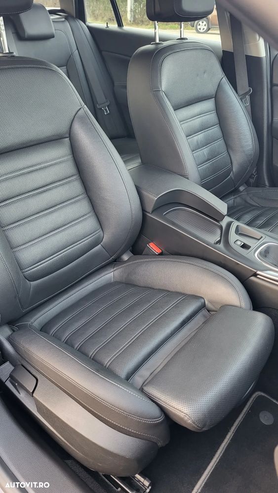 Opel Insignia 1.6 CDTI Sports Tourer ecoFLEXStart/Stop - 16