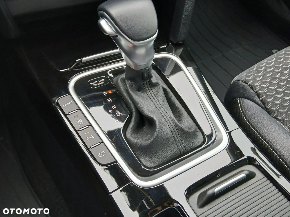 Kia Ceed - 29