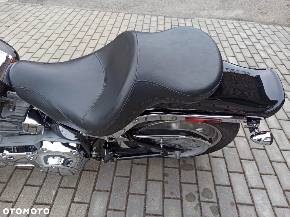 Harley-Davidson Softail Standard - 8