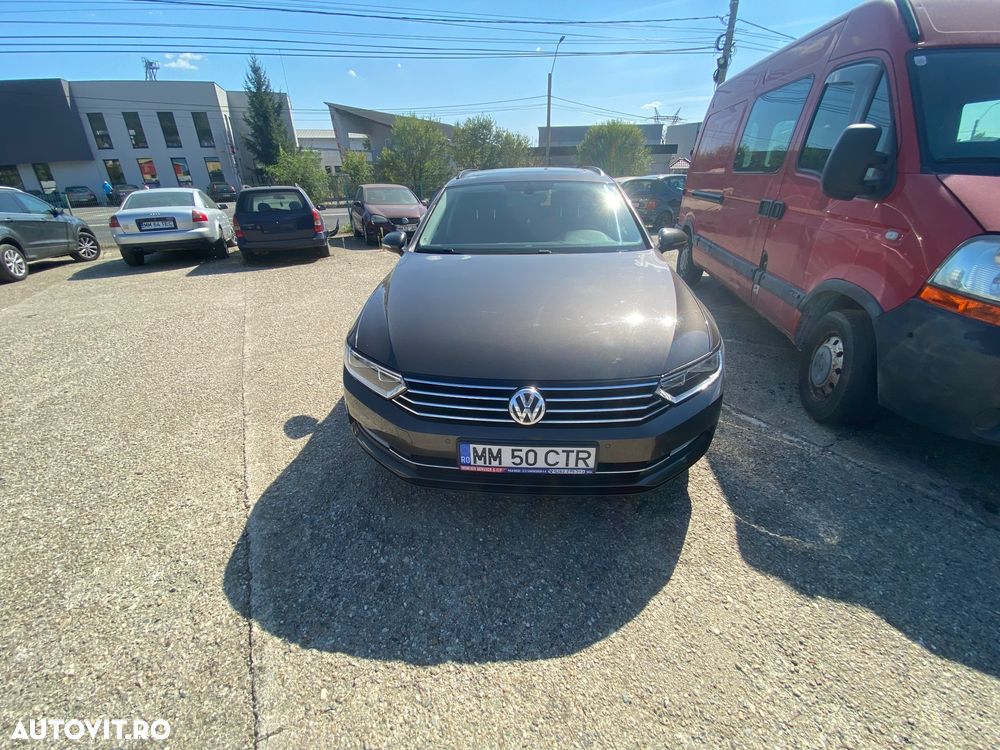 Volkswagen Passat 2.0 TDI DSG Comfortline - 6
