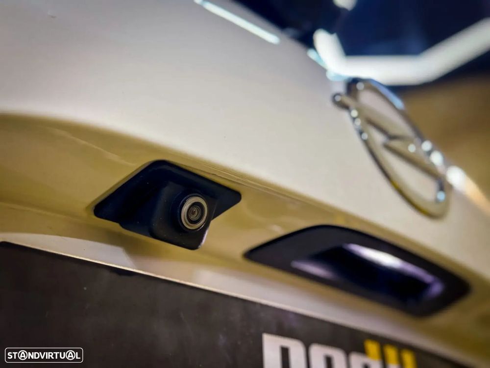 Opel Crossland X - 14