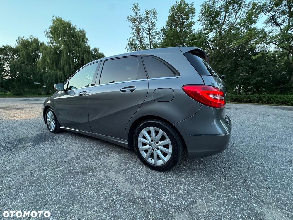 Mercedes-Benz Klasa B 180 BlueEFFICIENCY Edition - 7