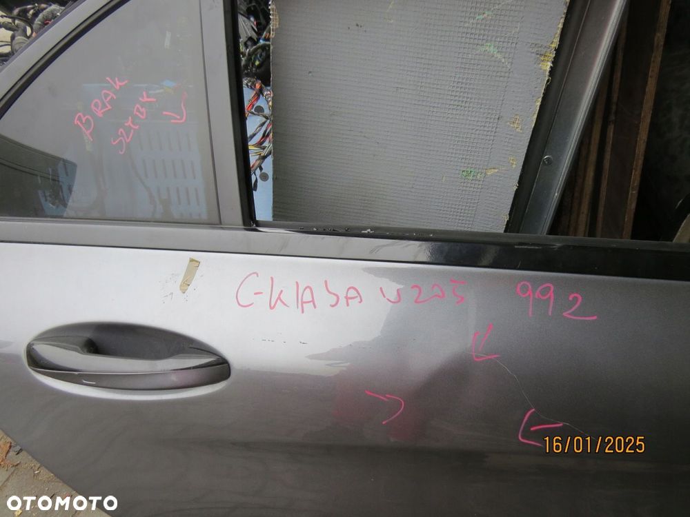 Mercedes W205 C KLASA DRZWI TYŁ PRAWE DRZWI 992 - 5