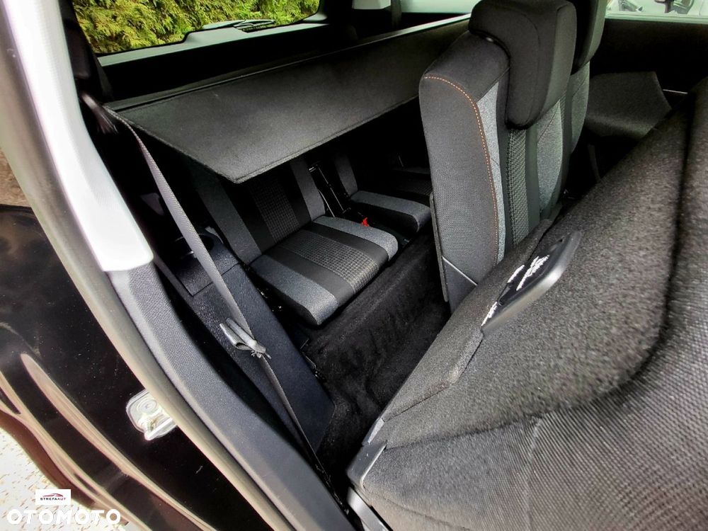 Peugeot 5008 - 18