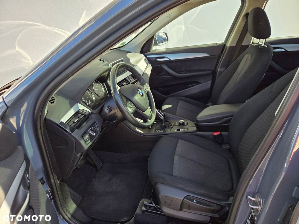 BMW X1 - 8