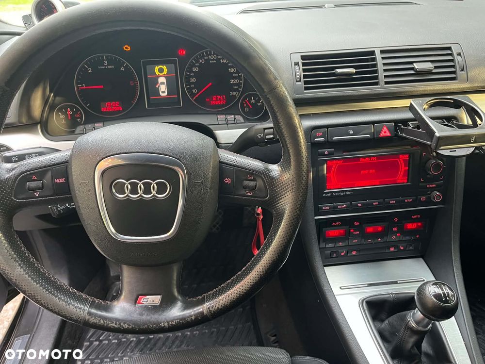 Audi A4 Avant - 12
