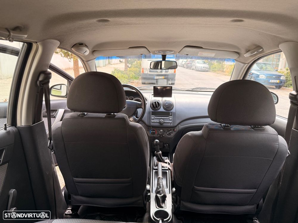 Chevrolet Aveo 1.2 LS - 19