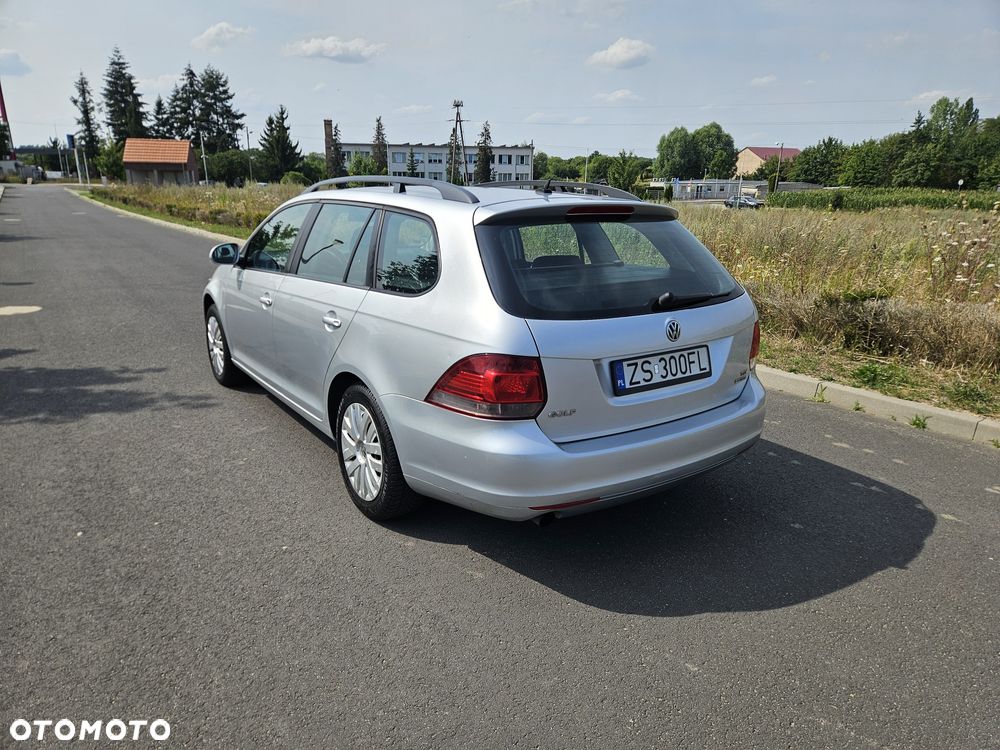 Volkswagen Golf - 4