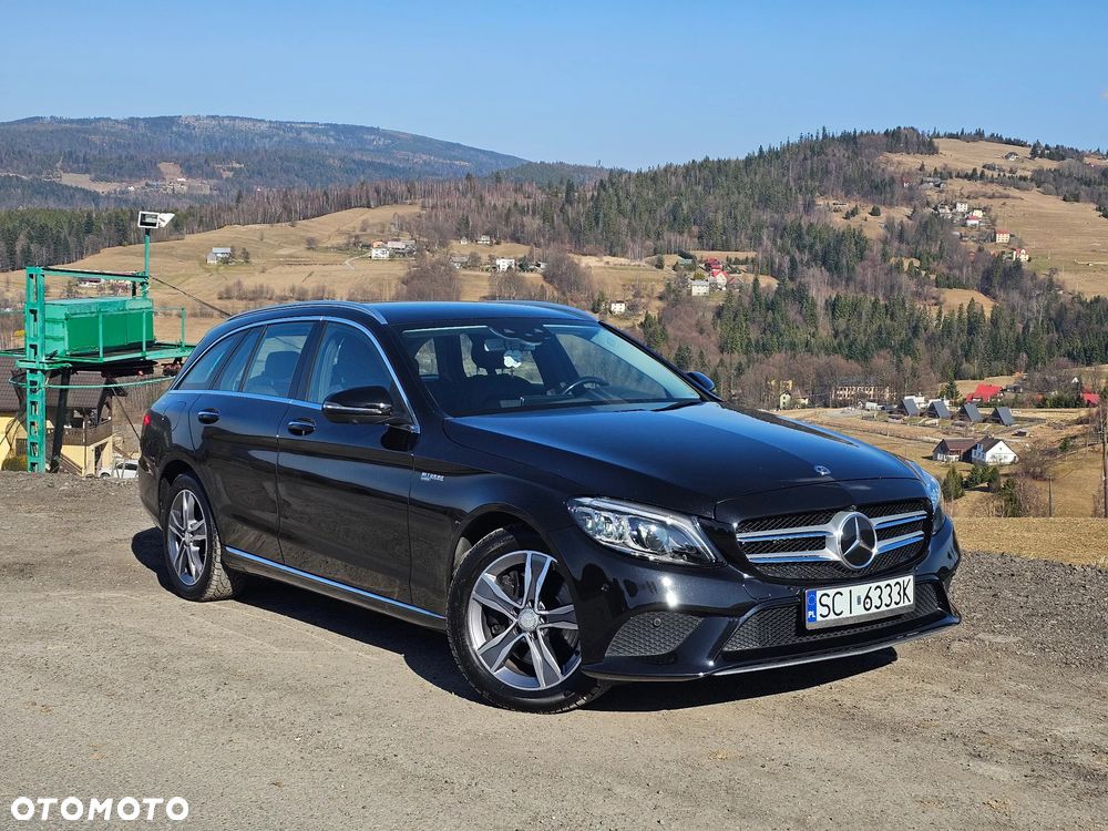 Mercedes-Benz Klasa C 300 d 4MATIC 9G-TRONIC - 34