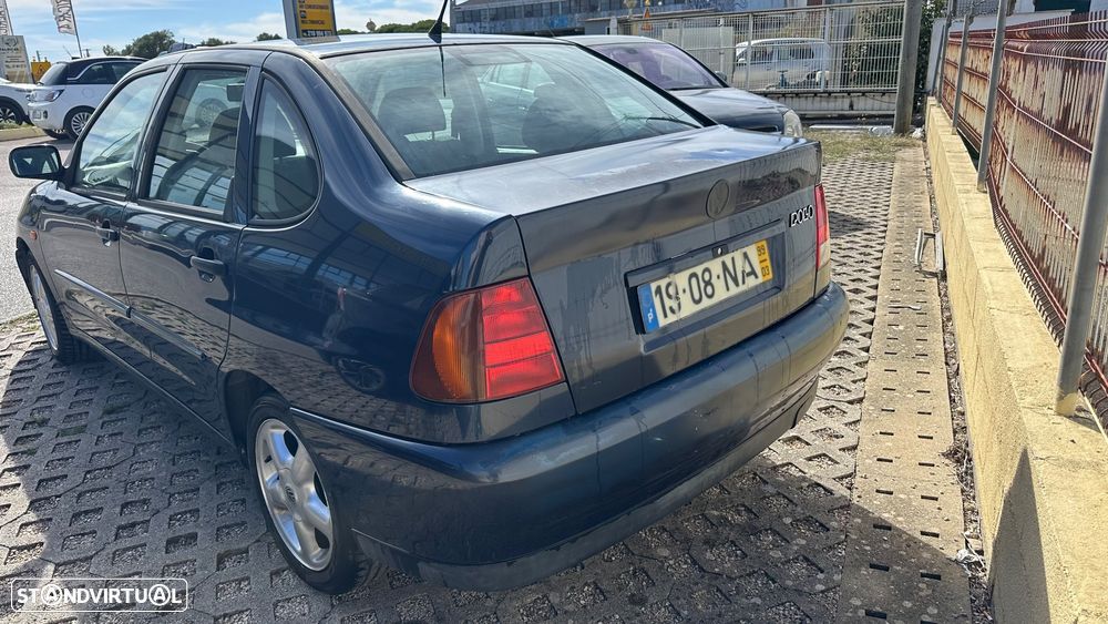 VW Polo 1.4 GL P1 - 4