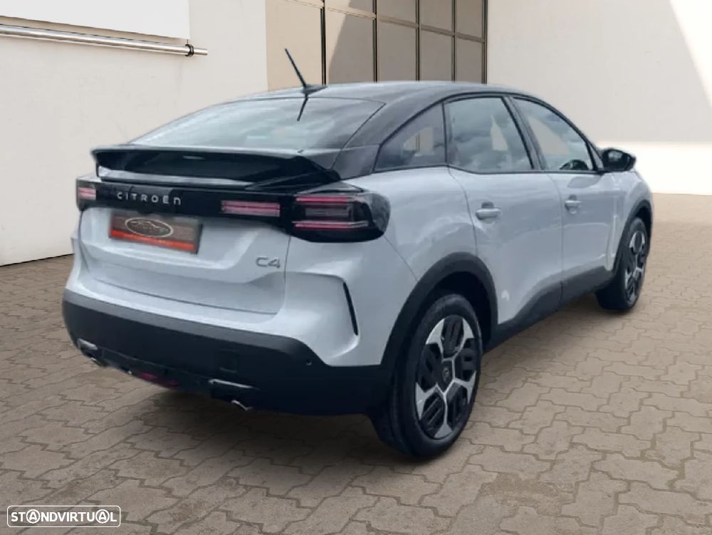 Citroën C4 1.2 PureTech Plus EAT8 - 2