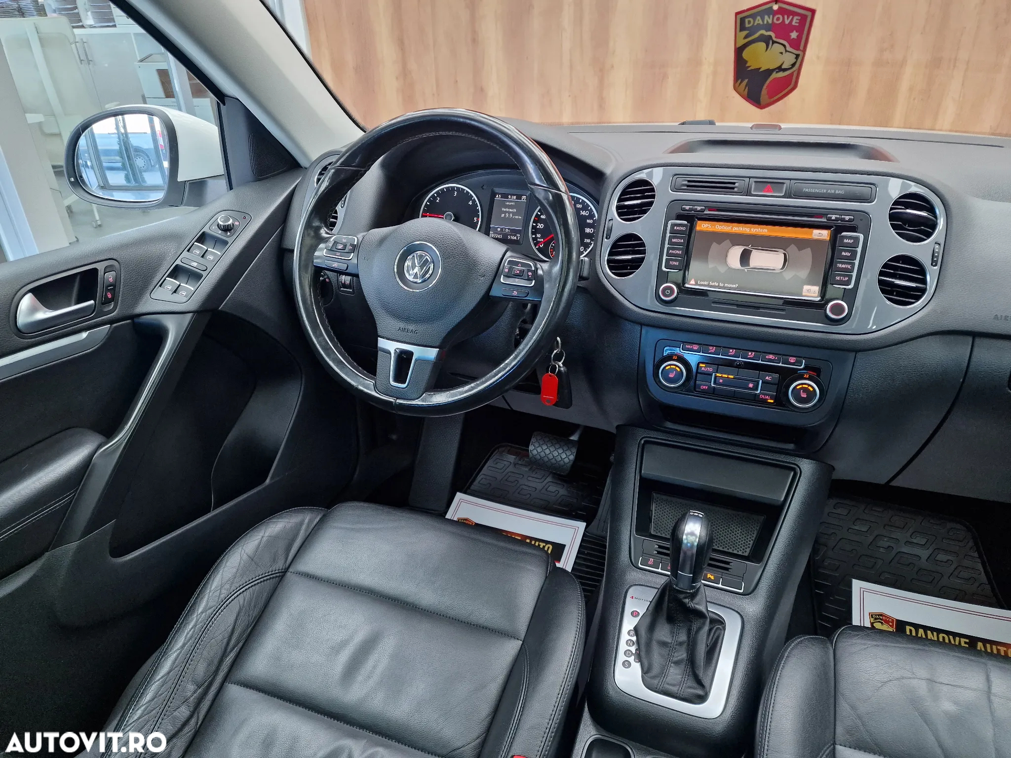 Volkswagen Tiguan 2.0 TDI 4Motion DSG Trend & Fun - 16