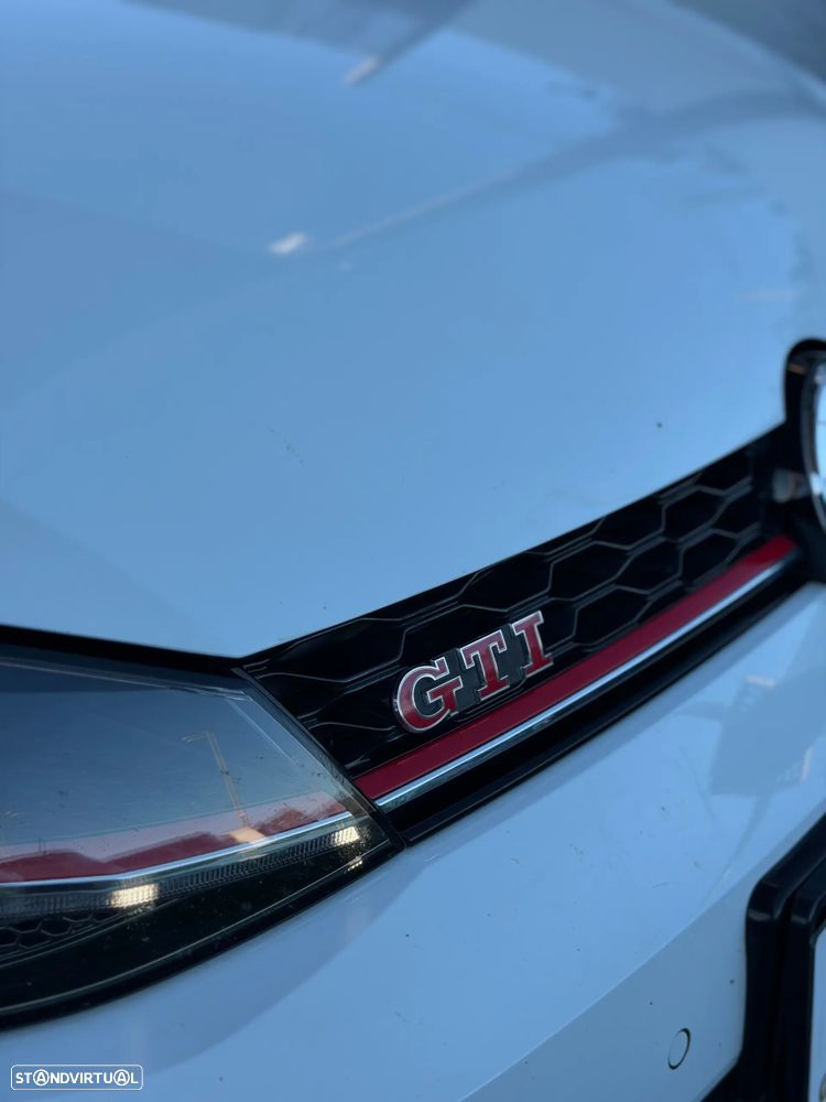 VW Golf 2.0 TSI GTI DSG Performance - 8