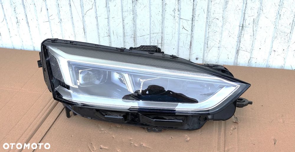 AUDI A5 8W6 FULL LED 16-19 LAMPA PRAWA PRZÓD