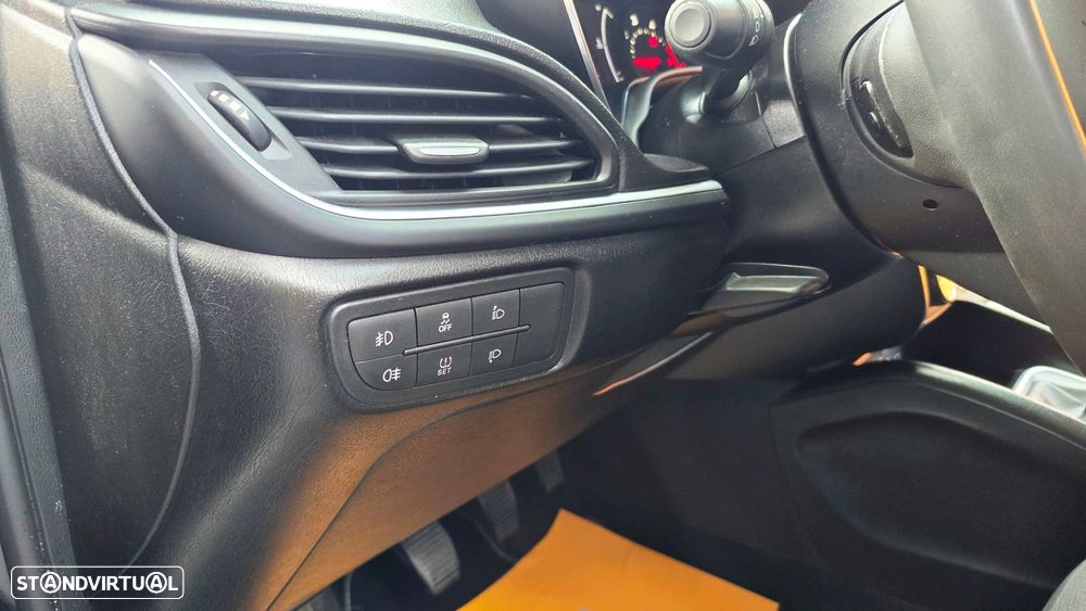 Fiat Tipo Station Wagon 1.3 M-Jet Lounge - 20