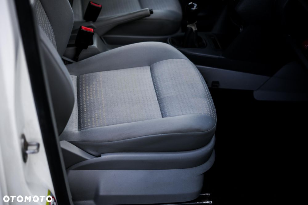Volkswagen Caddy - 14