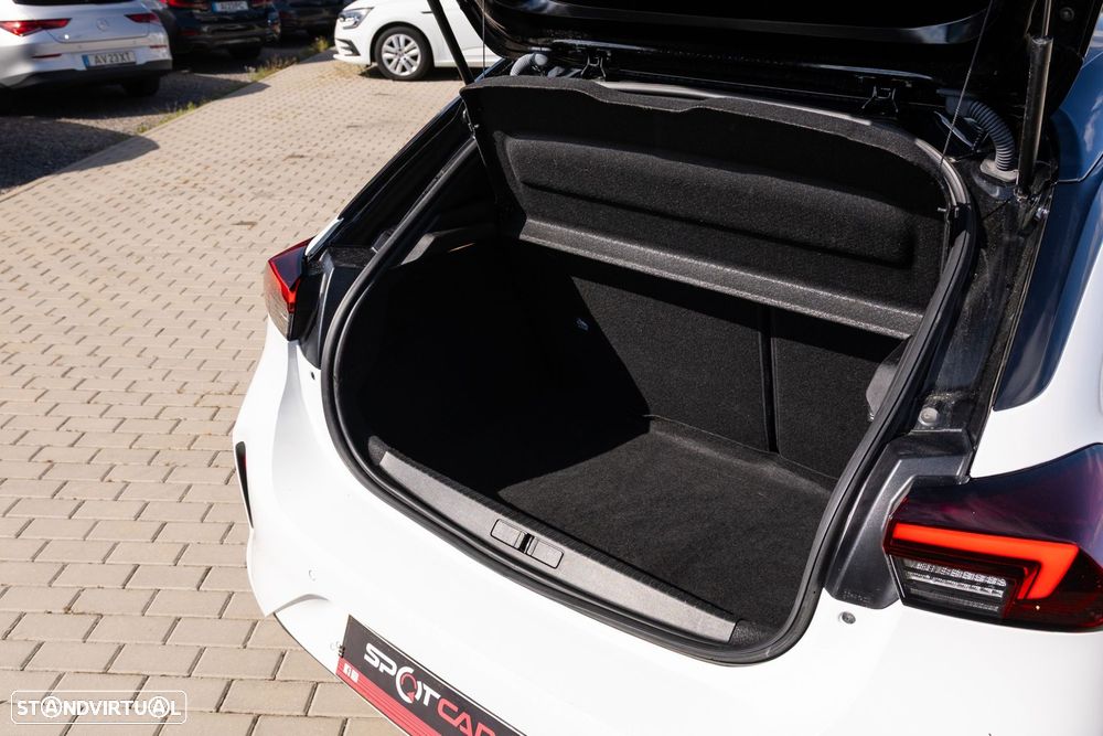Opel Corsa 1.2 T GS - 10