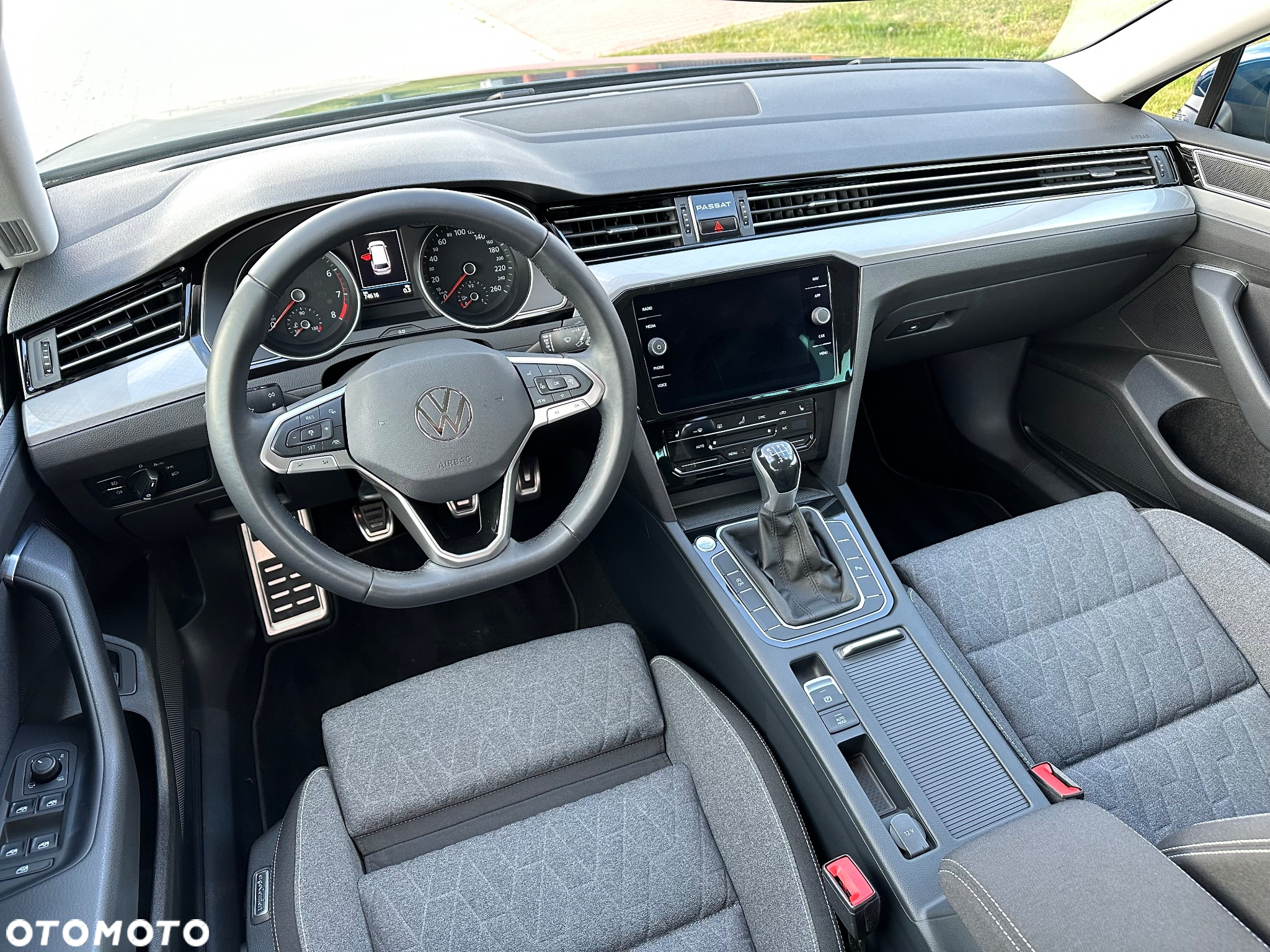 Volkswagen Passat 1.5 TSI EVO Business - 17