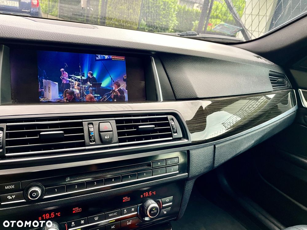 BMW Seria 5 520d xDrive Luxury Line - 8