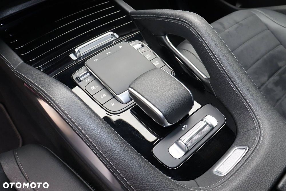 Mercedes-Benz GLE - 15