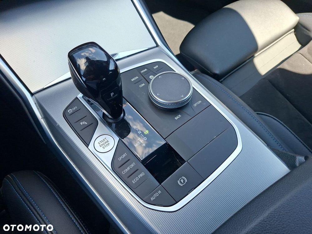 BMW Seria 3 - 17