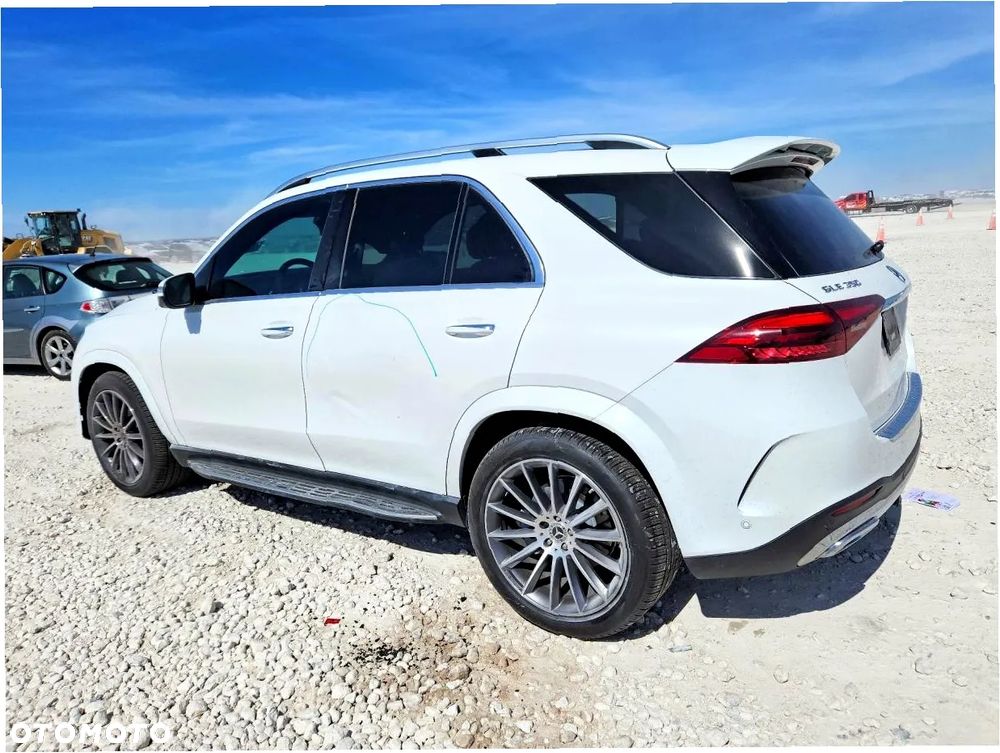 Mercedes-Benz GLE 450 4Matic 9G-TRONIC AMG Line - 2