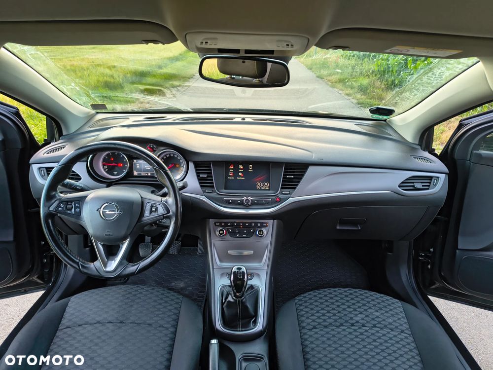 Opel Astra 1.4 Turbo Innovation - 13