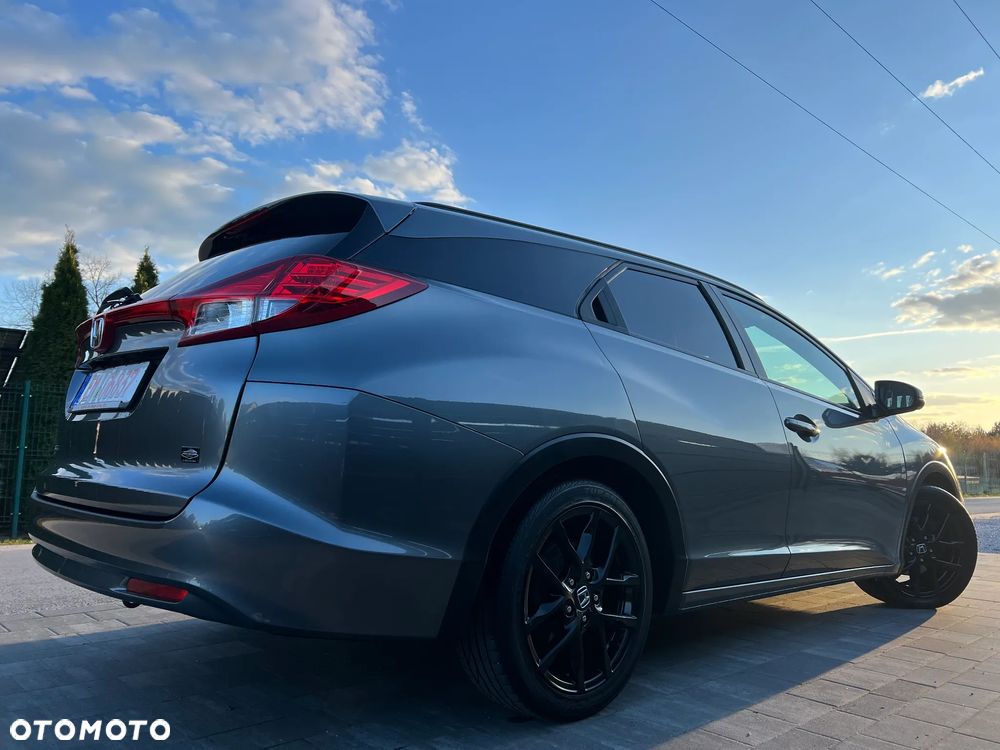 Honda Civic 1.8 i-VTEC Automatik Sport Black Edition - 14