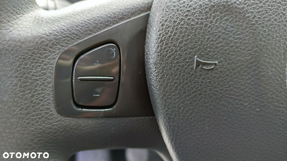Opel Vivaro - 32