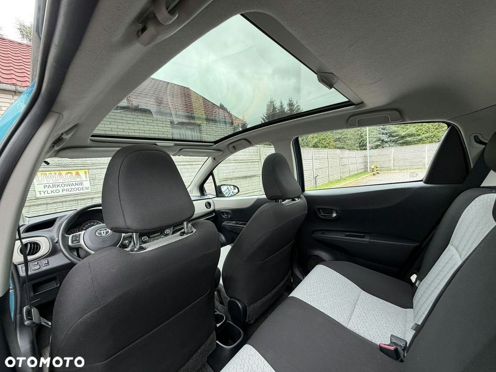 Toyota Yaris 1.33 Premium EU6 - 9