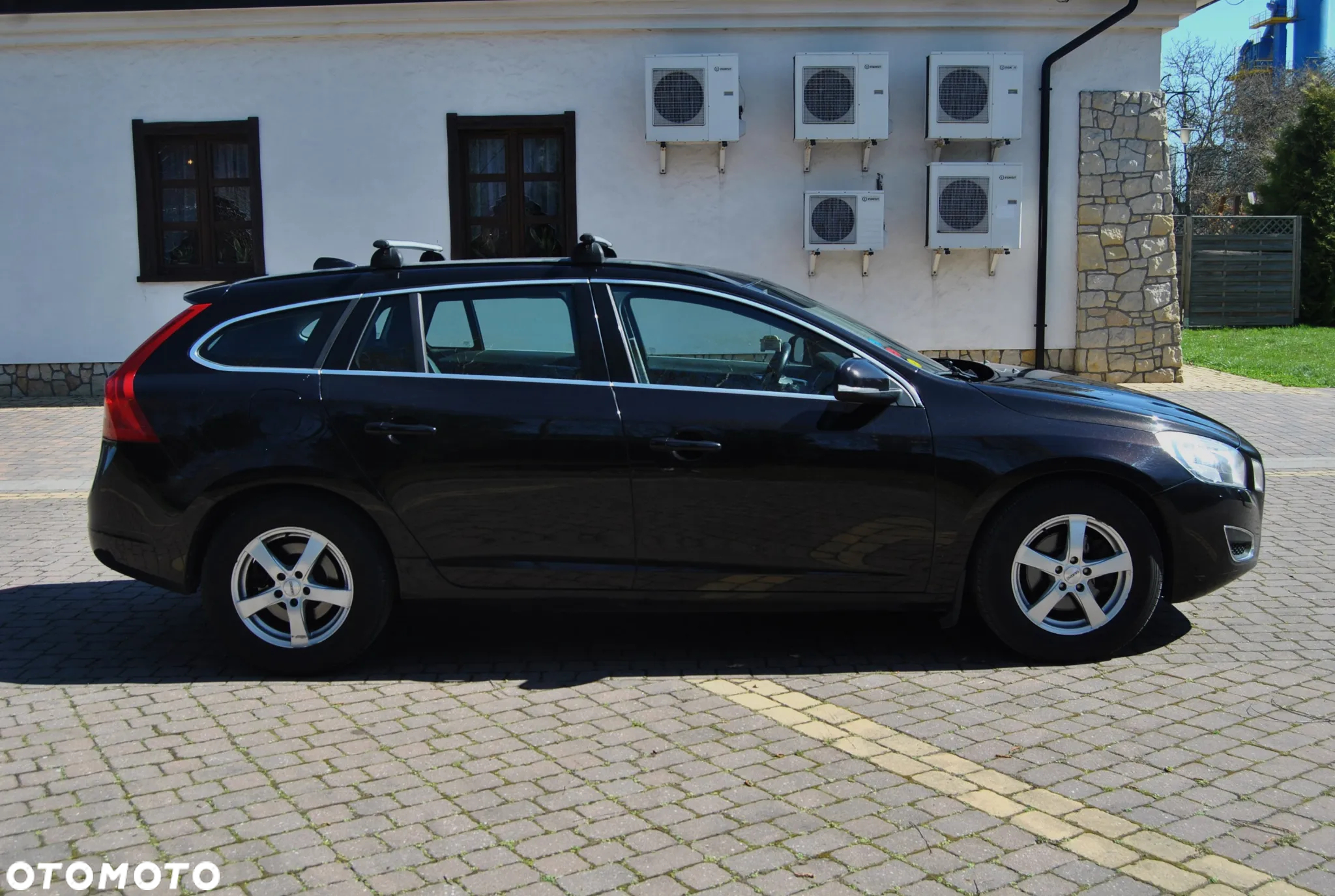 Volvo V60 D2 Summum - 15