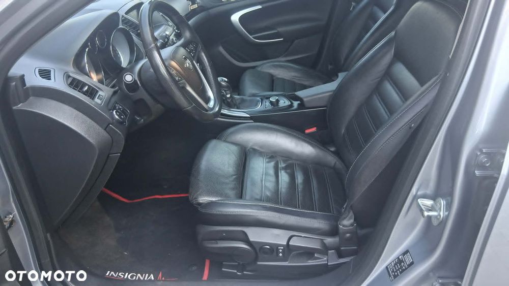 Opel Insignia 1.6 Turbo Innovation - 11