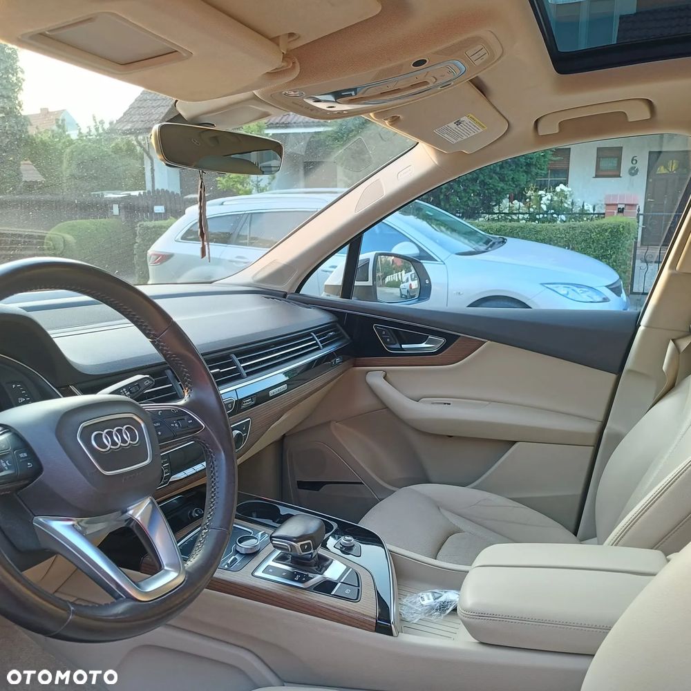 Audi Q7 3.0 TFSI Quattro Tiptronic - 11