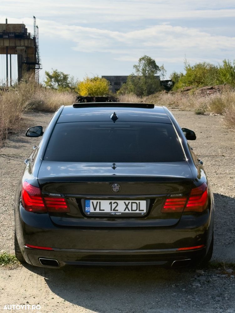 BMW Seria 7 750d xDrive - 5