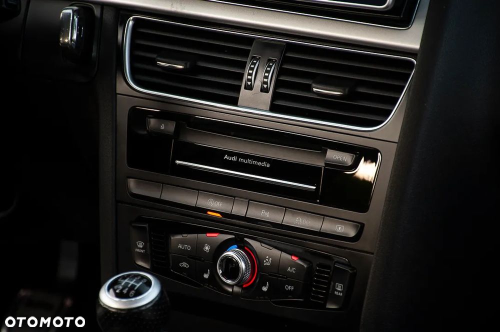 Audi A4 Avant - 23
