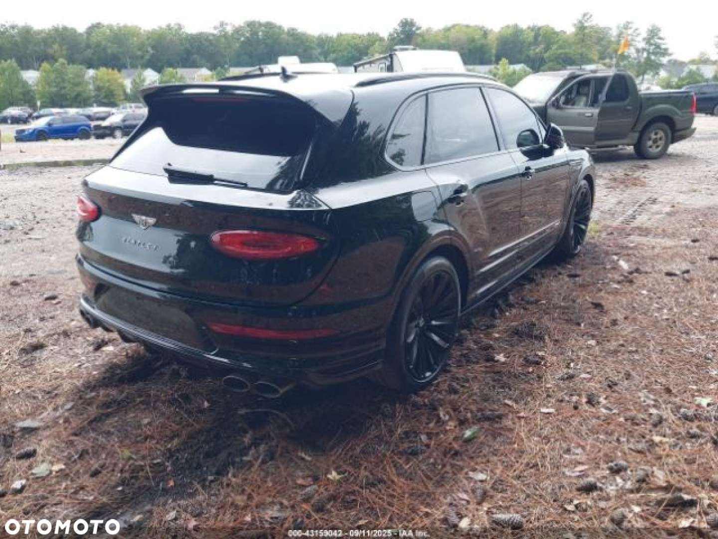Bentley Bentayga - 6