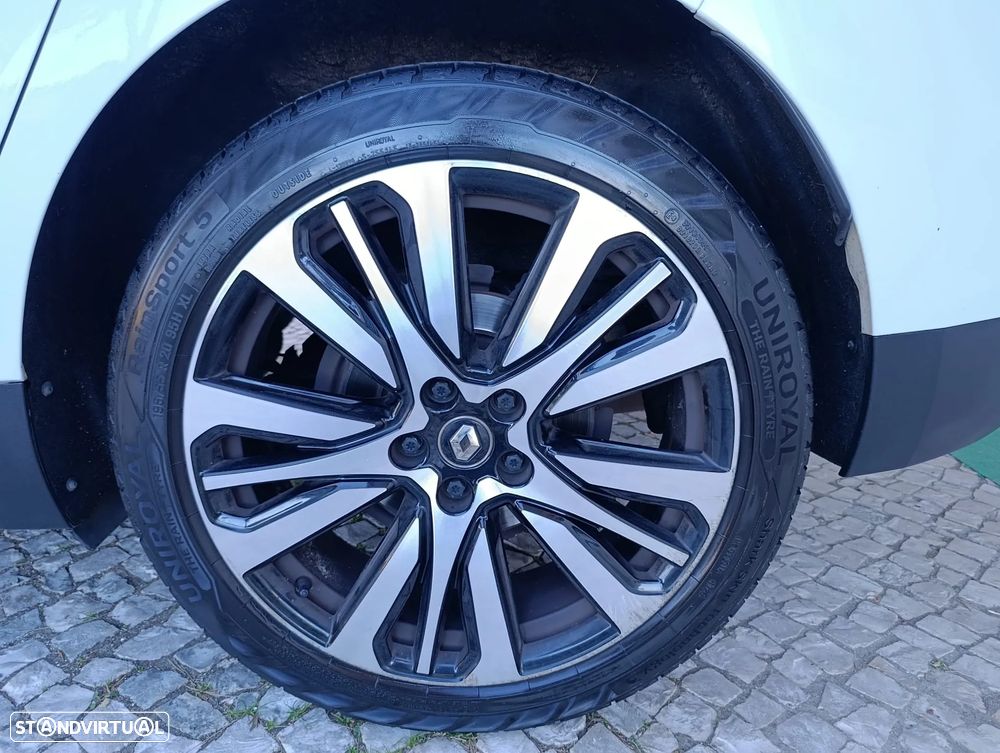 Renault Grand Scénic dCi 110 EDC Paris - 42