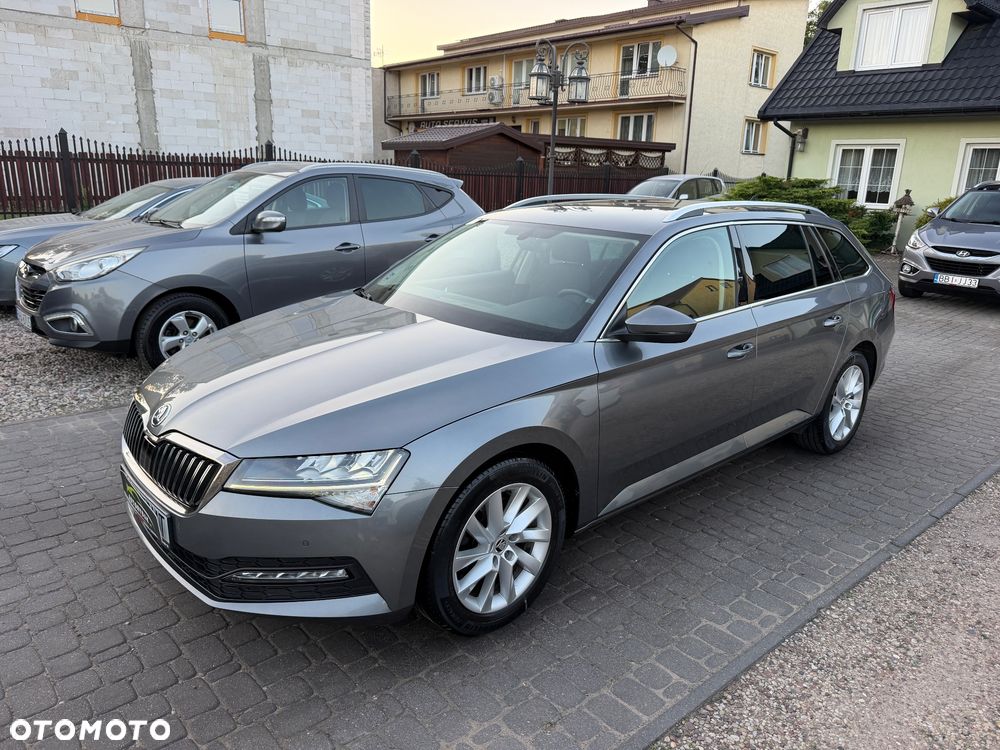 Skoda Superb 2.0 TDI SCR Style DSG - 24