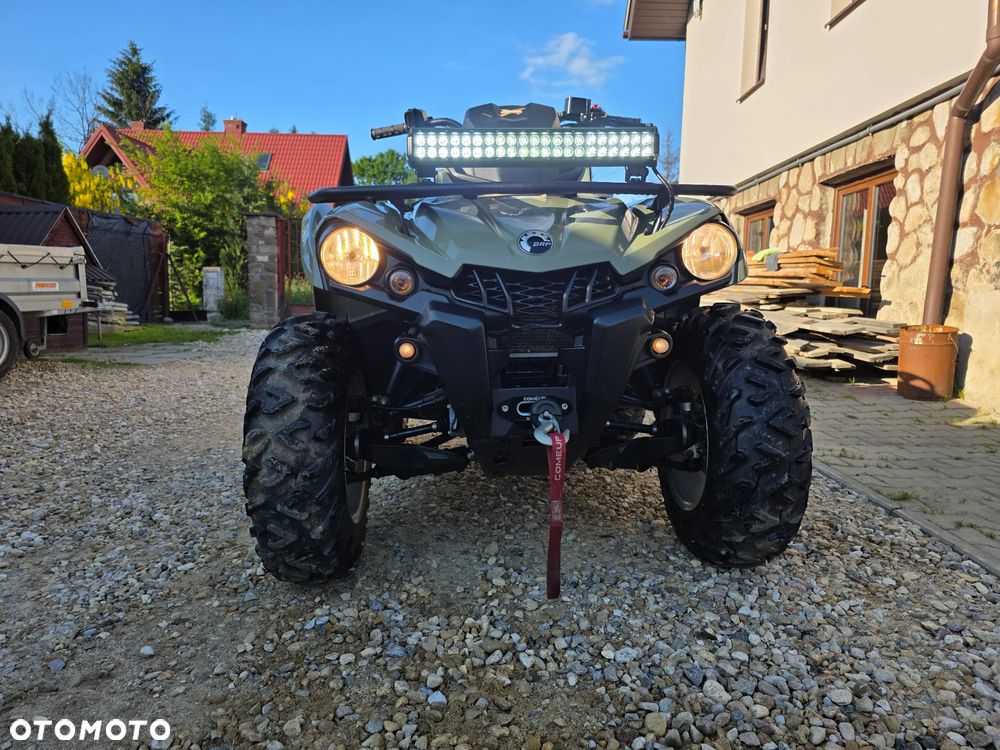 Can-Am Outlander - 8