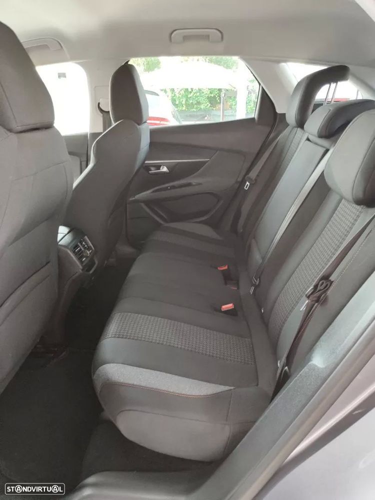 Peugeot 3008 1.5 BlueHDi Allure - 15