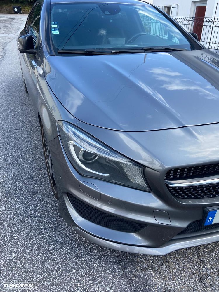 Mercedes-Benz CLA 220 CDI 7G-DCT AMG Line - 10