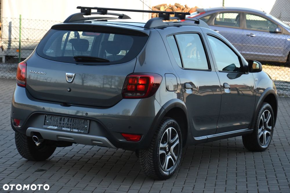 Dacia Sandero Stepway TCe 90 (S&S) Prestige - 10