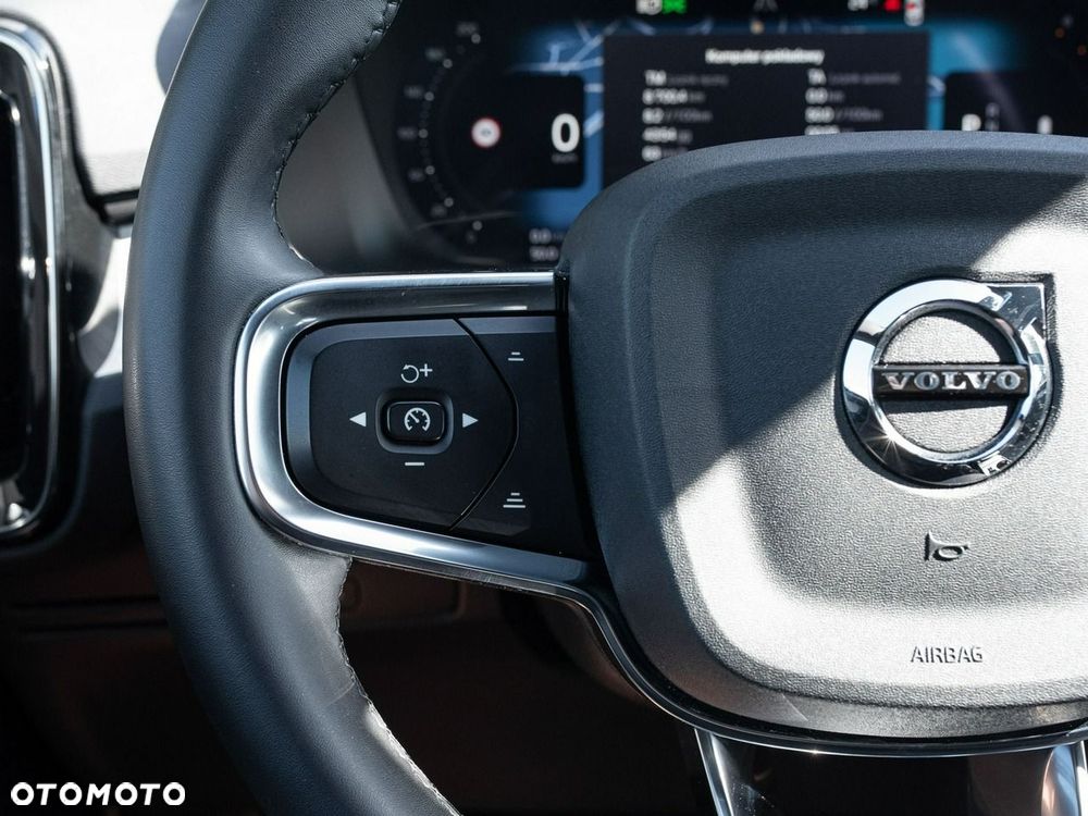 Volvo XC 40 B3 Core - 14