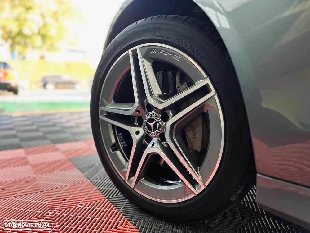 Mercedes-Benz C 300 de AMG Line - 18