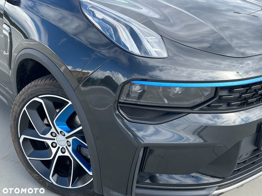 Lynk & Co 01 - 19