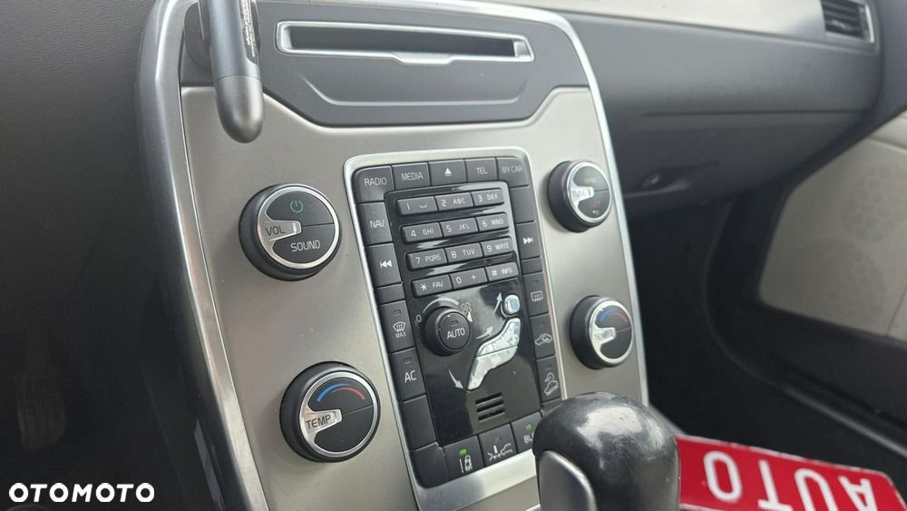Volvo XC 70 - 15