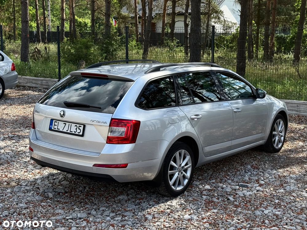 Skoda Octavia 2.0 TDI Style DSG - 25